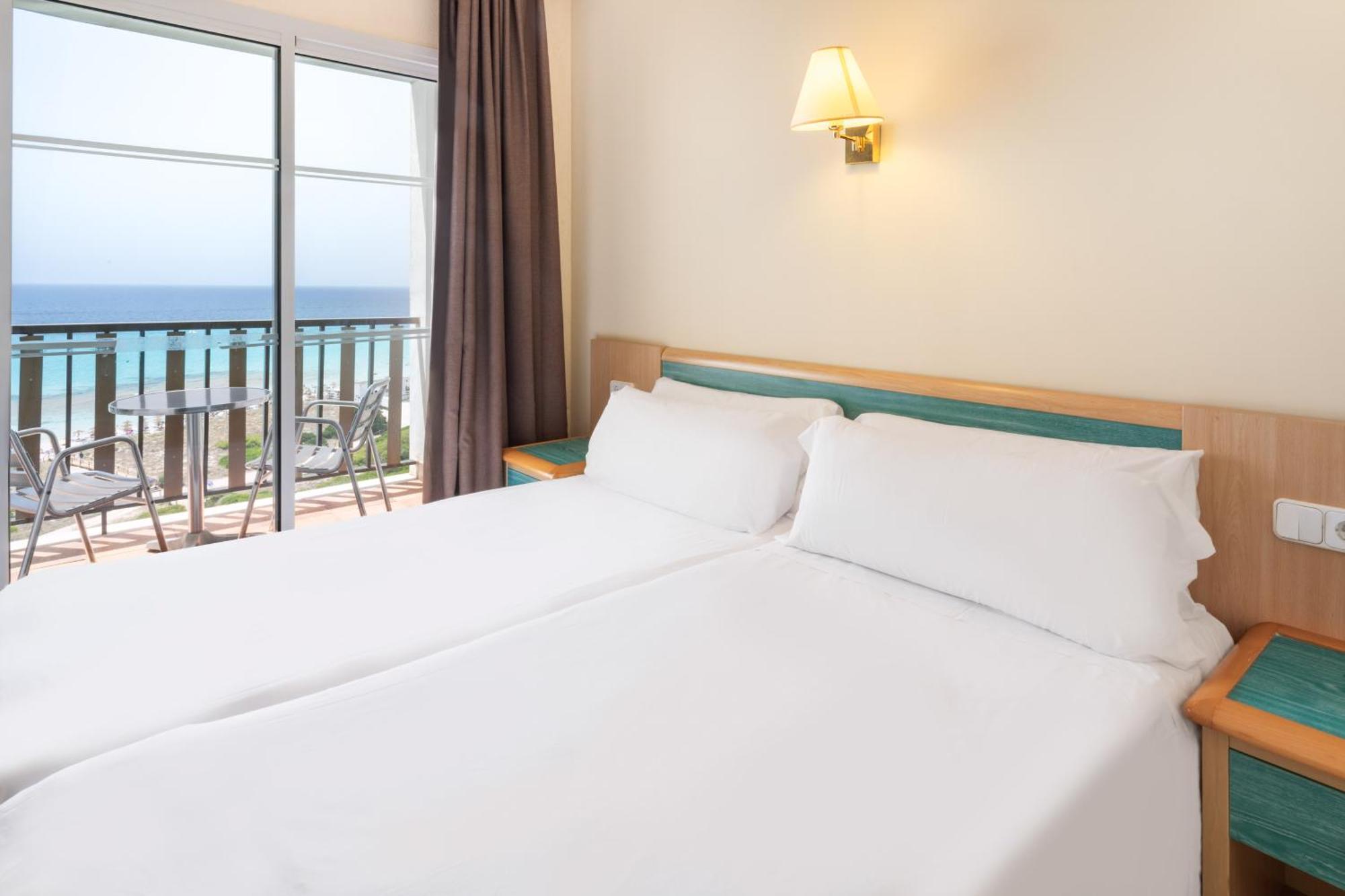 ซอล มิลาโนส ปิงกีโนส Hotel ซอนเบา ภายนอก รูปภาพ