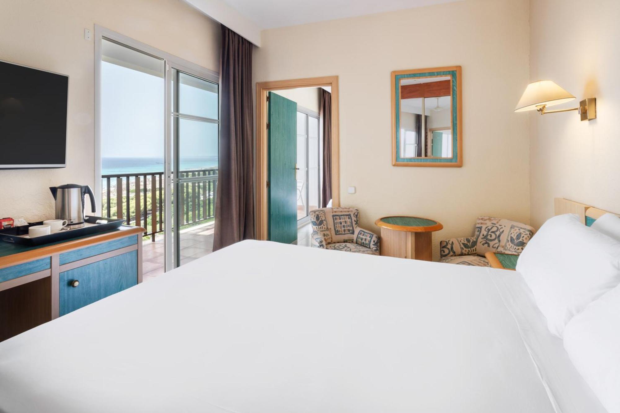 ซอล มิลาโนส ปิงกีโนส Hotel ซอนเบา ภายนอก รูปภาพ