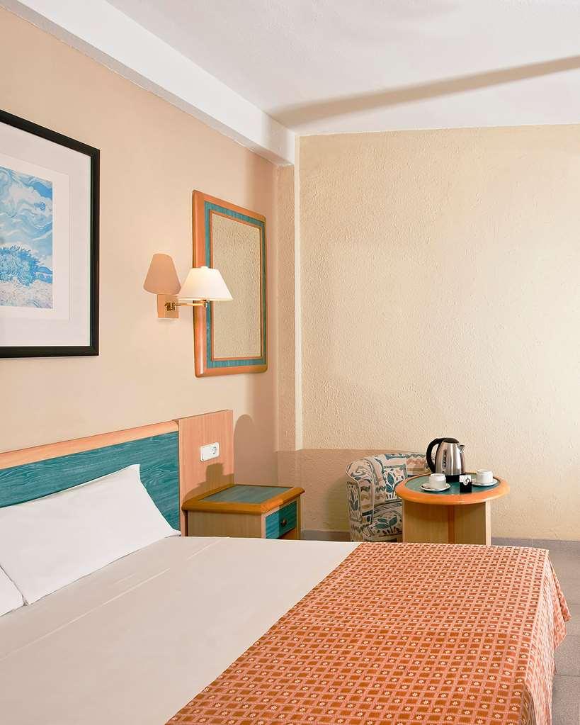 ซอล มิลาโนส ปิงกีโนส Hotel ซอนเบา ห้อง รูปภาพ